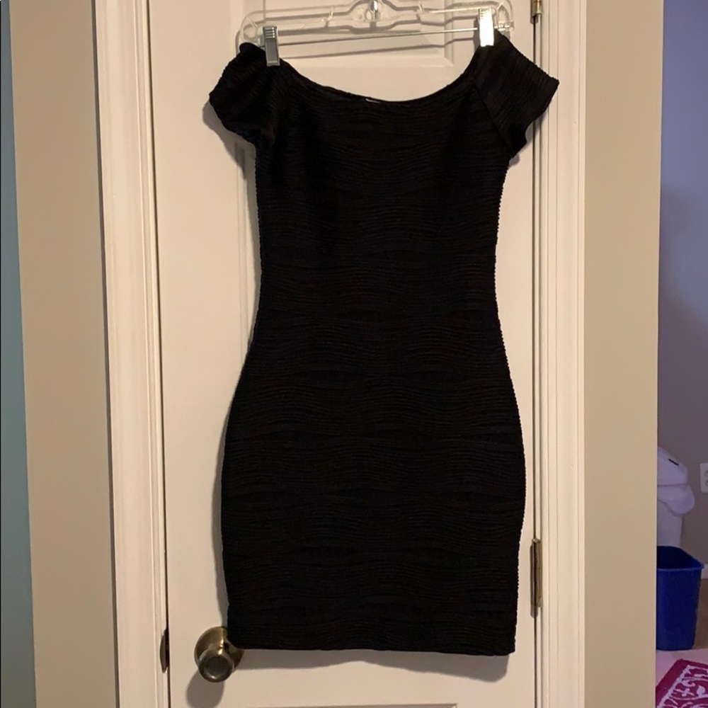 Wet seal Black Textured Bodycon Dress